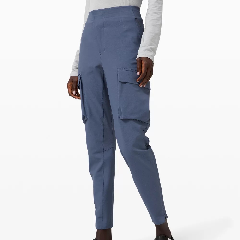 Lululemon Lab Reykur Pant in Ink Blue - size 4